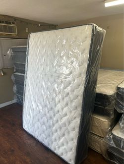 Full bed 🛏️
