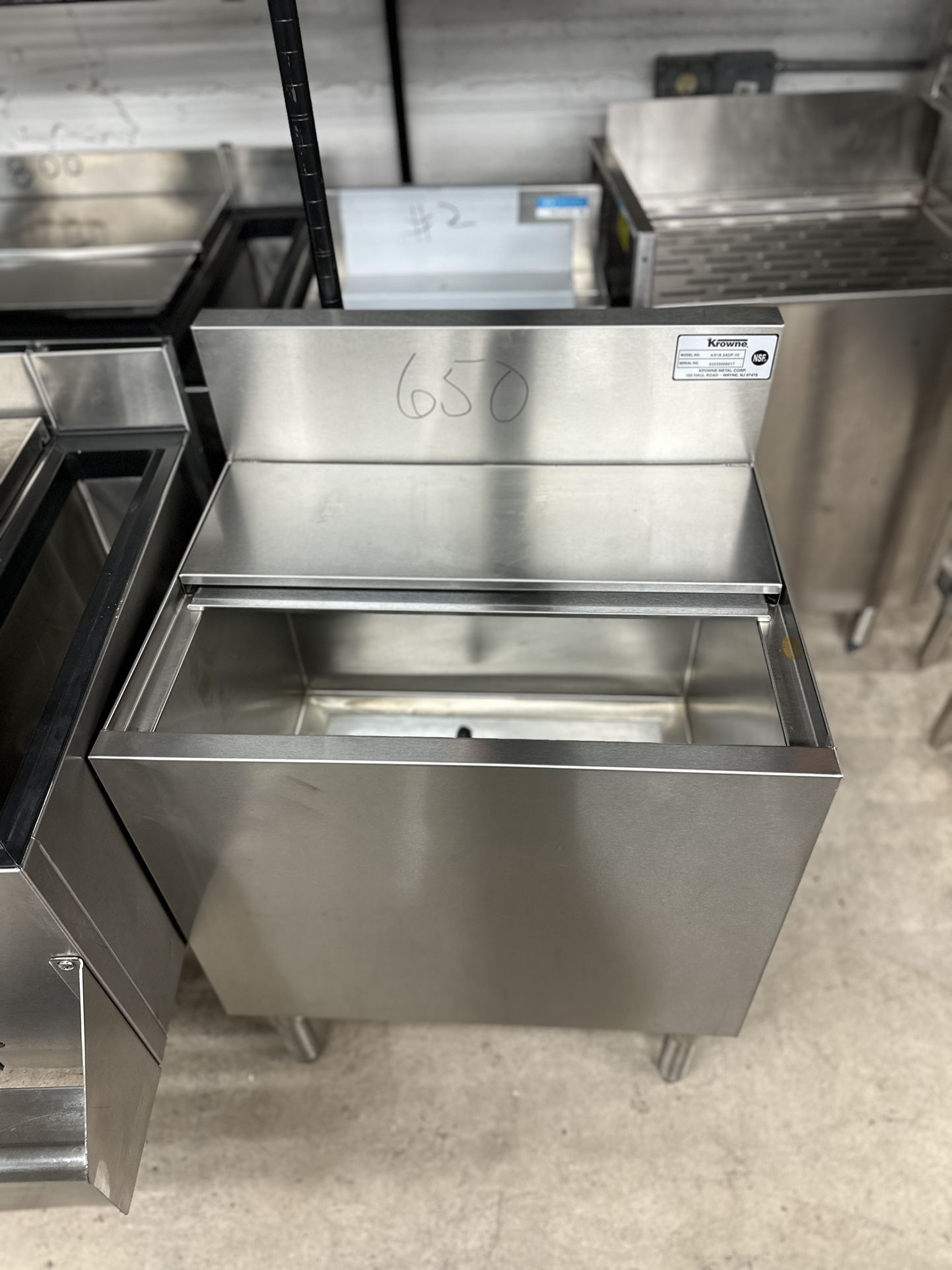 New 24” Ice Bin With Cold Plate 