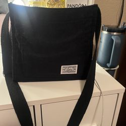 black tote 