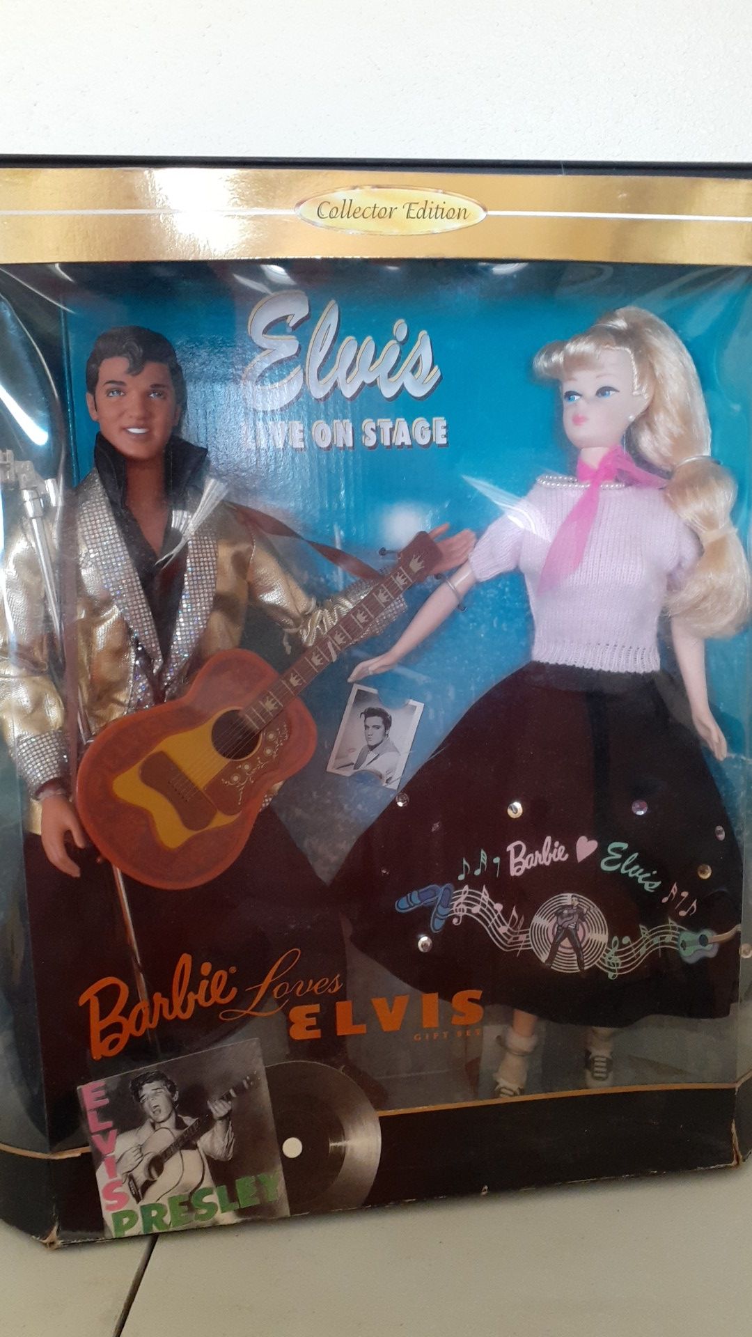 NEW IN BOX ELVIS LIVE ON STAGE BARBIE GIFT SET COLLECTOR EDITION MATTEL