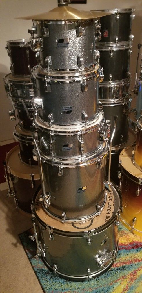 Ludwig Drum Set 5pc Complete Set