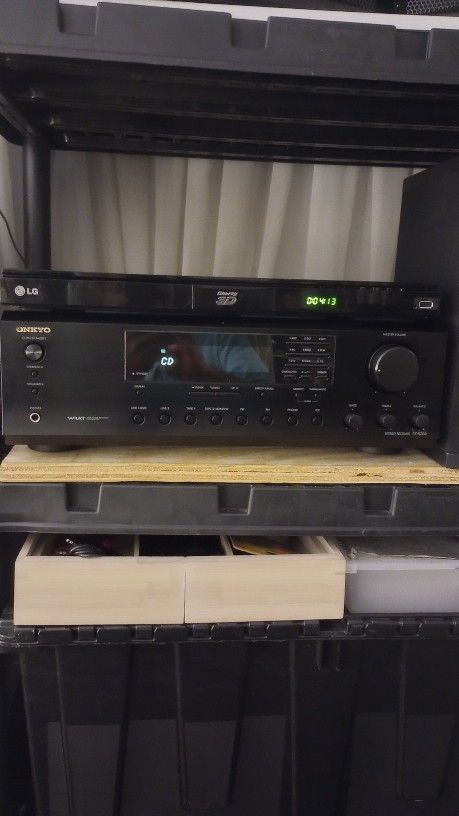 Onkyo Stereo Receiver TX 8255