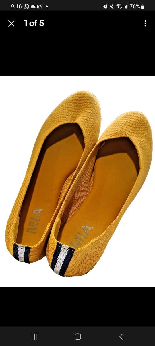 MIA Women's Mustard Aubrie Fabric stretch Racing Stripe Flat Shoes, 8M