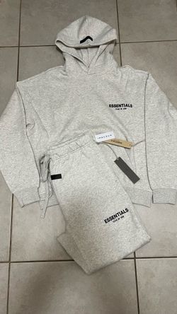 Essential set (Light Oat) size XS, S, M, L