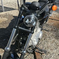 Harley Davidson Super Low 883