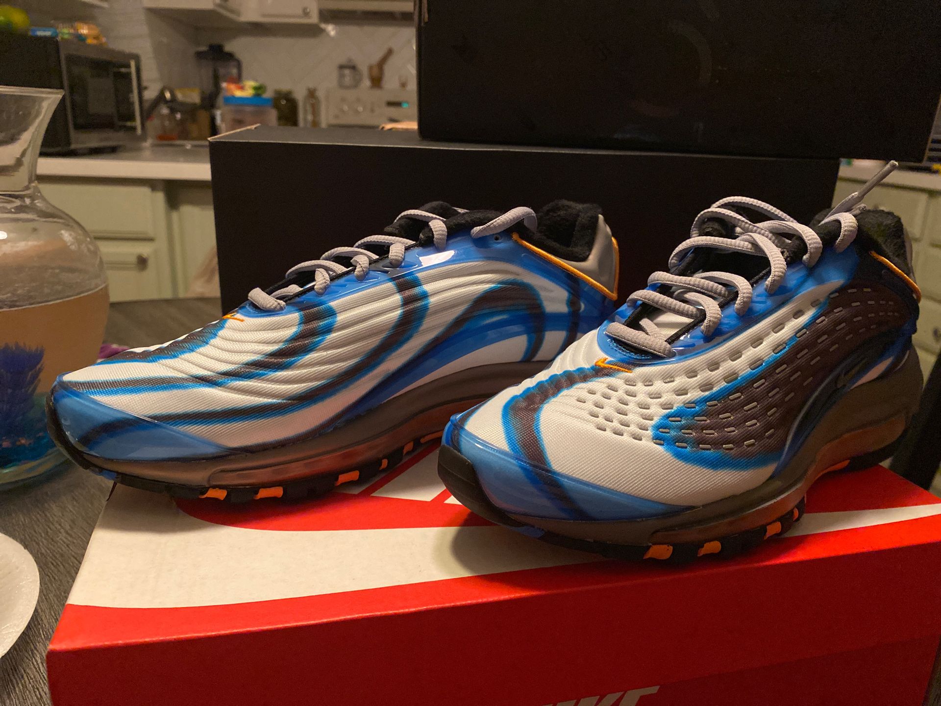 Nike Air Max Deluxe