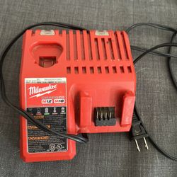 Battery Charger 