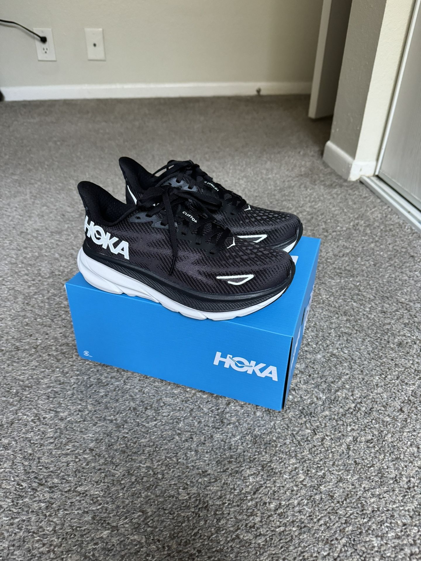 Hoka Clifton 9 Women’s