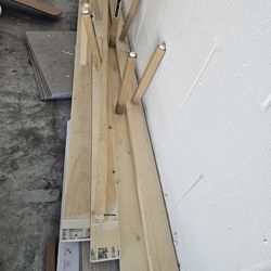 King bed box stands