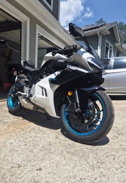 2025 CFMOTO 675ss - White - 1,200 Miles