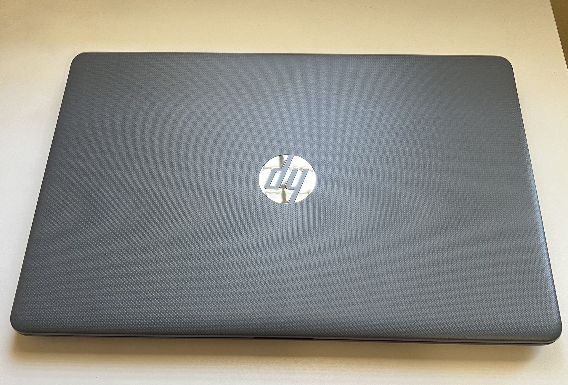 Hp 15.6” Laptop