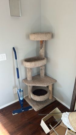 Free cat tree