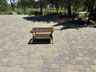 HAMPTON BAY OUTDOOR TABLE