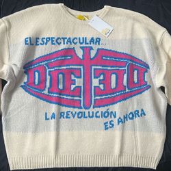 New DSM Brand Cream Colored Sweater