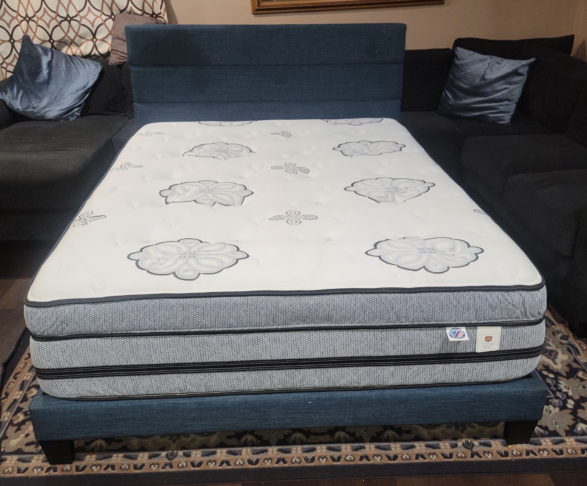 Beautiful Queen Bed With Good Mattress Almost New Everything 
