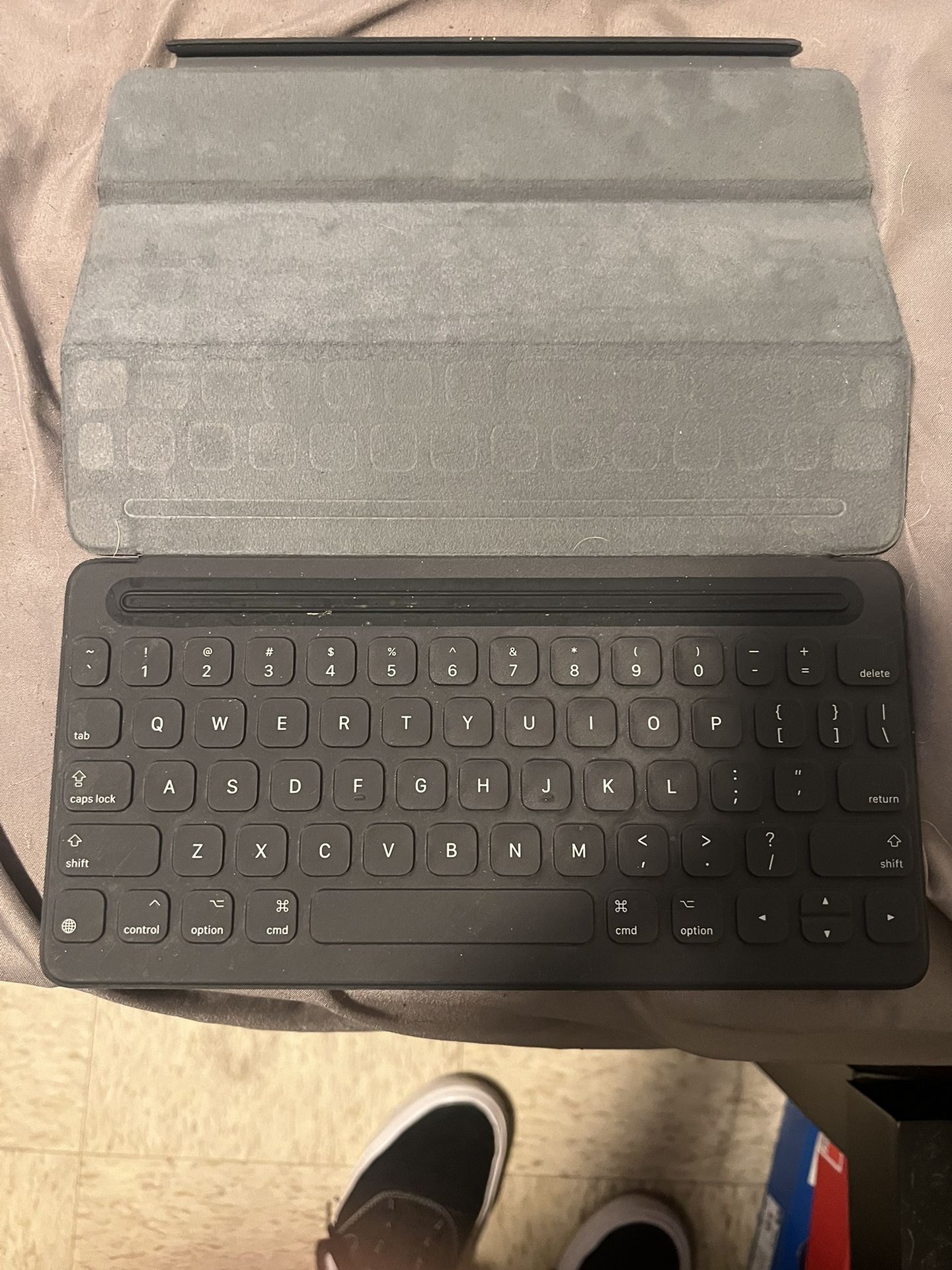 Wireless KeyBoard For iPad