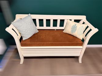 Wood bench