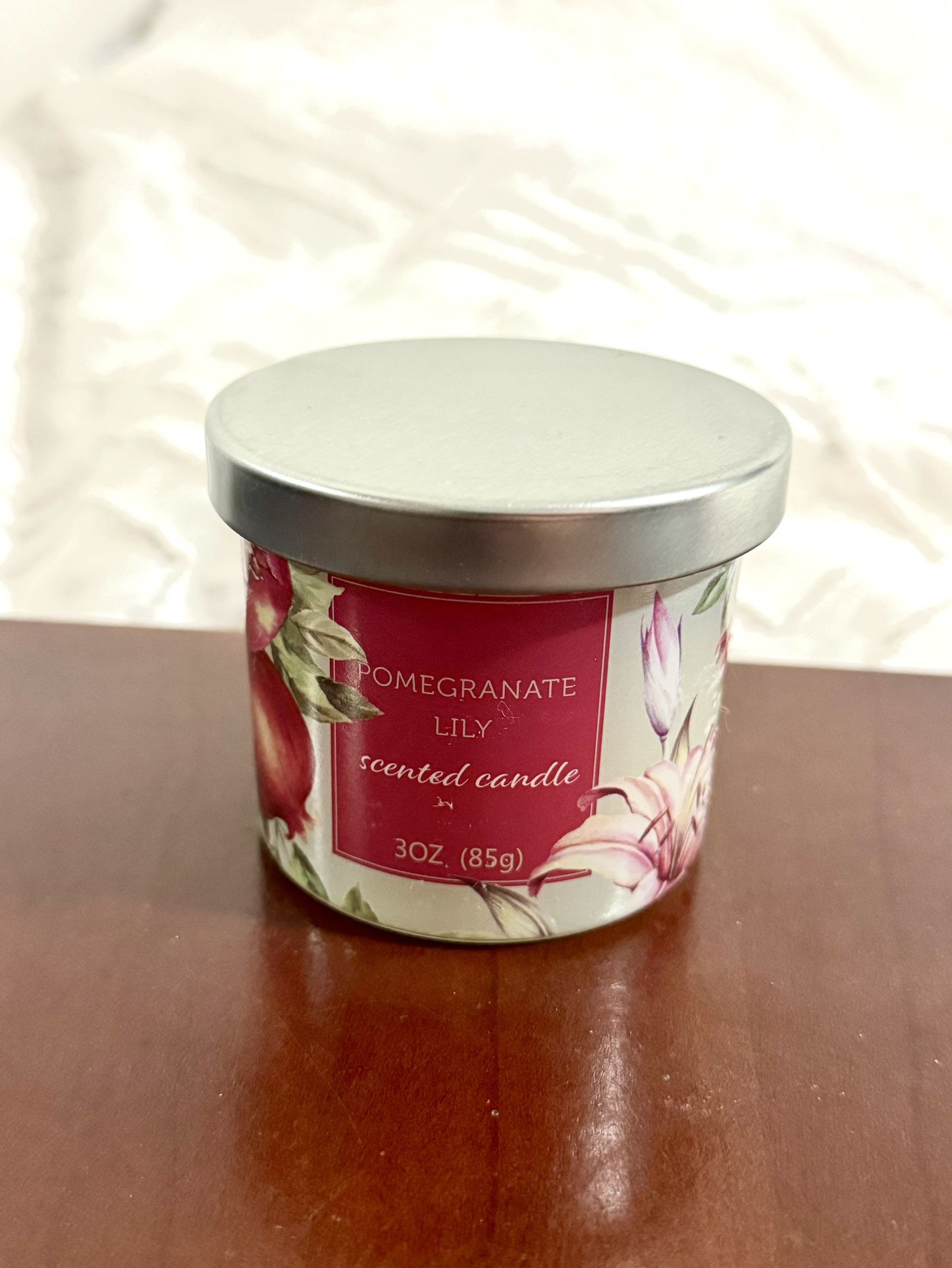 Pomegranate Lily Bougie Parfumee Candle