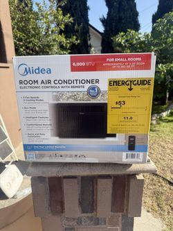 Midea Air Conditioner 6000 BTU
