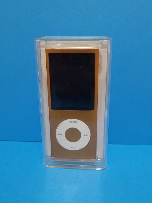 Apple iPod Nano 4th Generation A1285 Orange 2” LCD 8GB Storage Media Player 