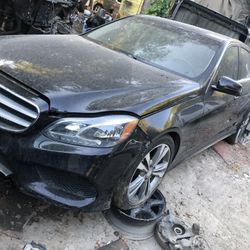 2016 Mercedes Benz E-class For Parts Only