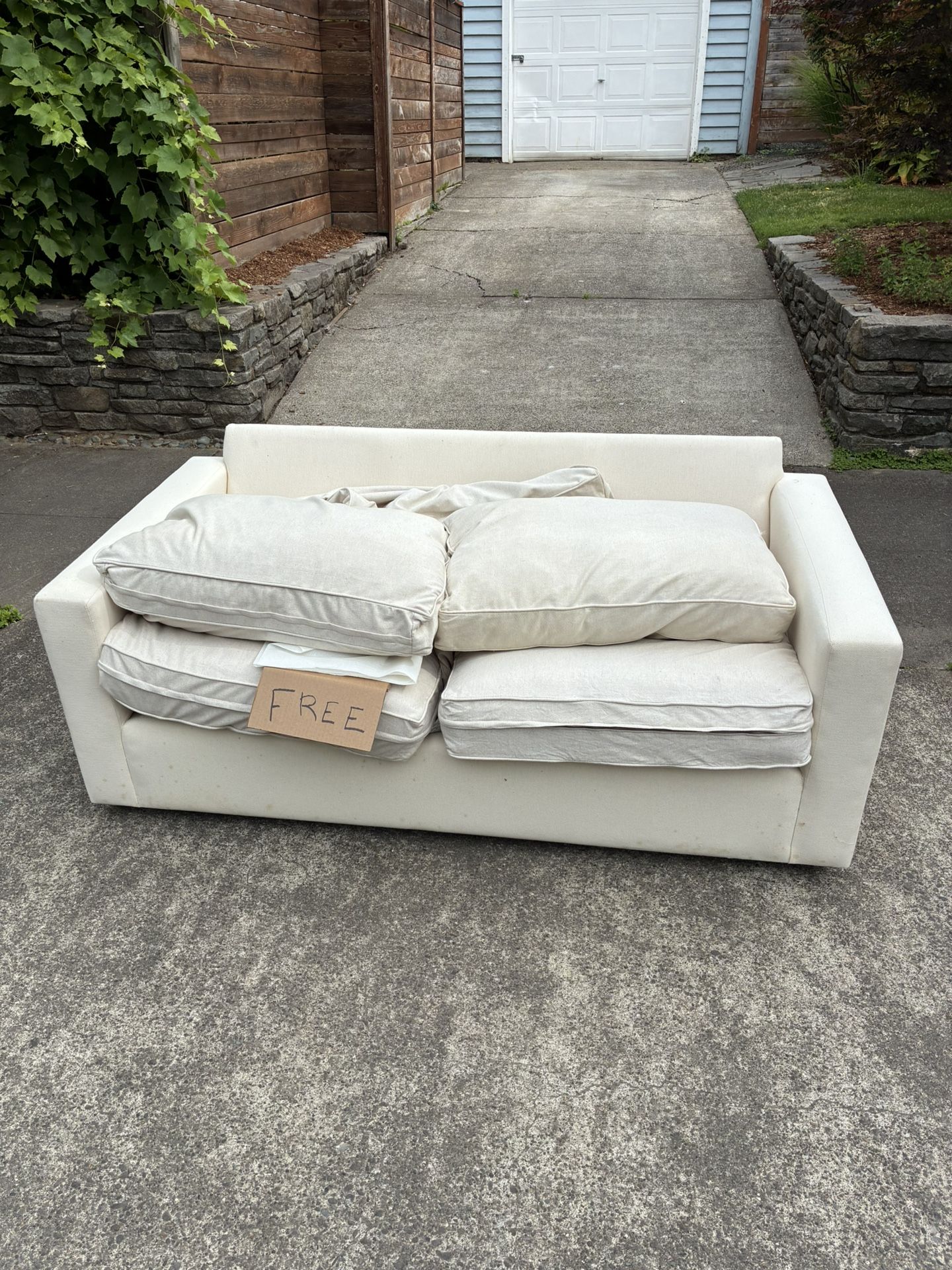 Free Couch!
