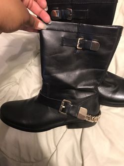Leather Guess boots size 10