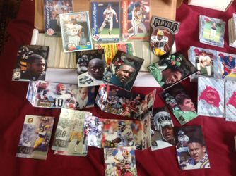 Lots of sports cards, make offer