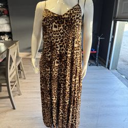 NEW DRESS SIZE XXL 