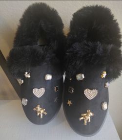Black Fur-Trimmed Slippers with Jewel Embellishments