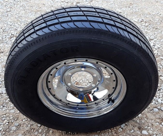 Chrome Blade Trailer Wheels and Tires 15