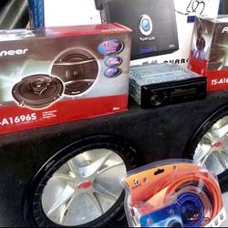 12 Inch Kicker CVR subwoofers  Planet Audio 2600 watts Amplifier  4 gauge amp kit Pioneer Bluetooth Audio USB Auxiliary Car Stereo Head Unit  Two pair