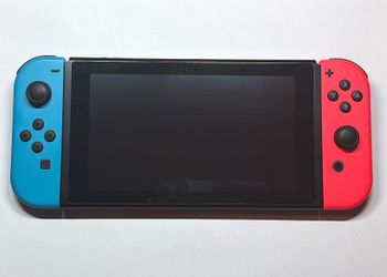Nintendo Switch - Decent Condition