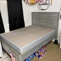 All wood queen size bed frame only $100 in great condition