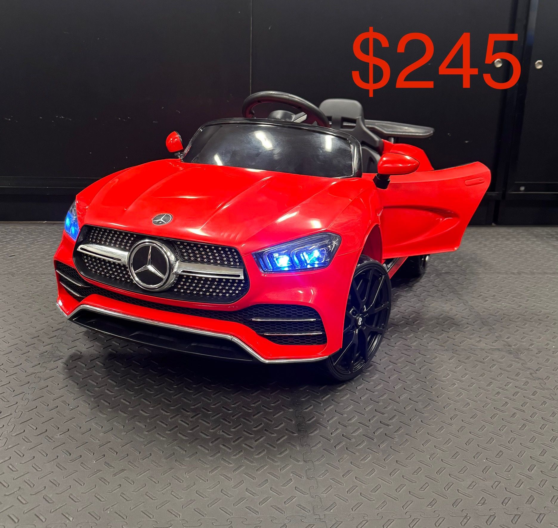 Brand New Mercedes-Benz power wheel Toy Car For Kids.