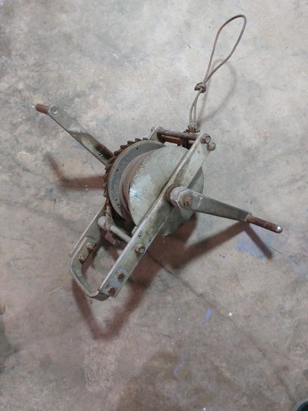 SAF-T-SWING Cable Hoist