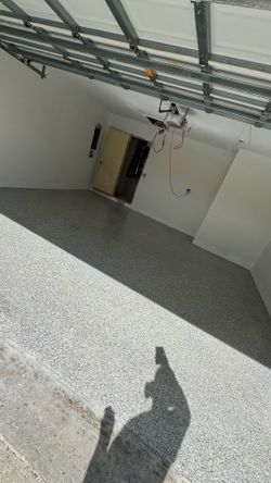 Epoxy flakes