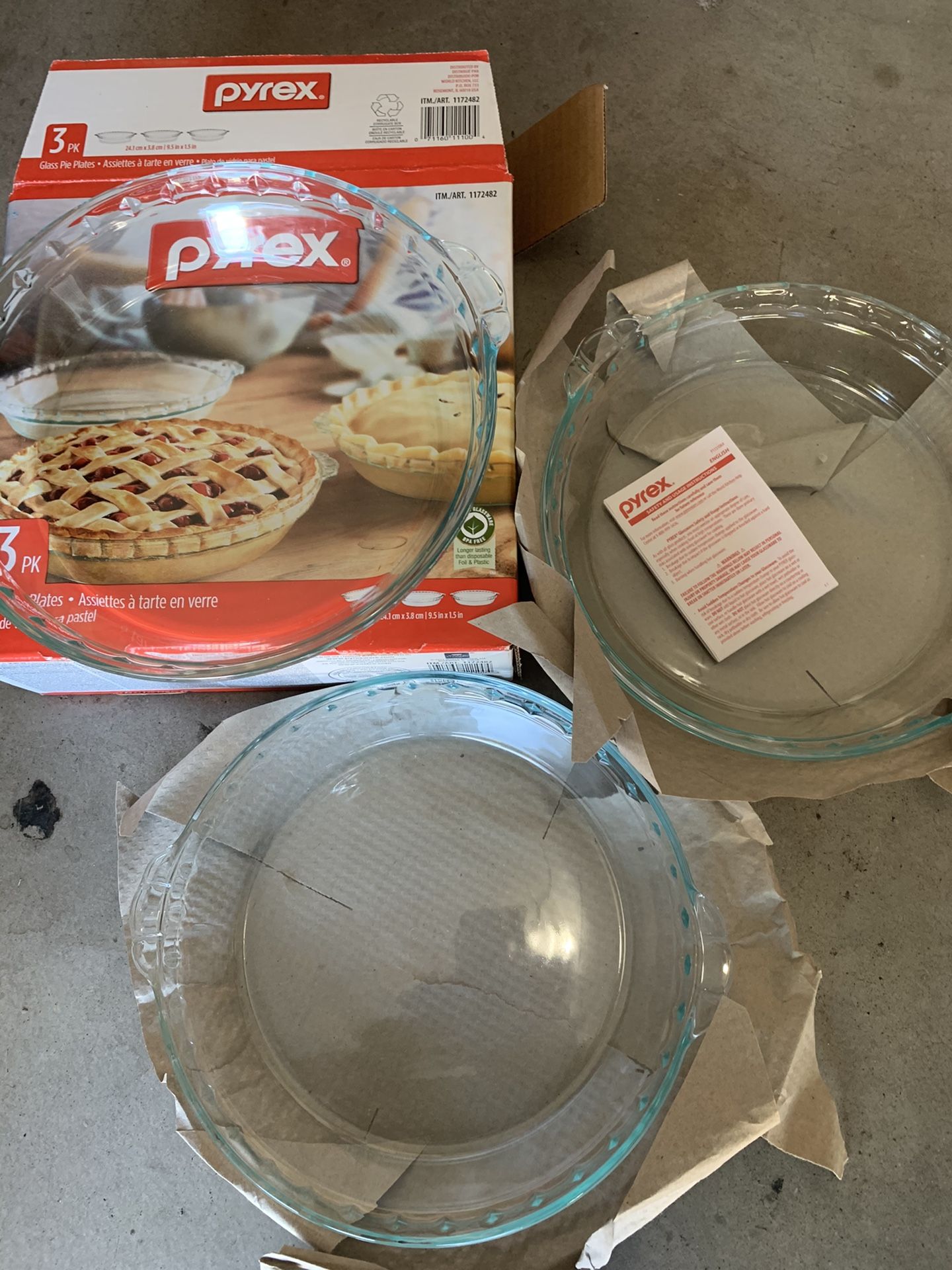 NEW- Glass Pie Plates