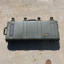 Pelican 1700 Case