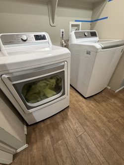 LG washer/dryer combo