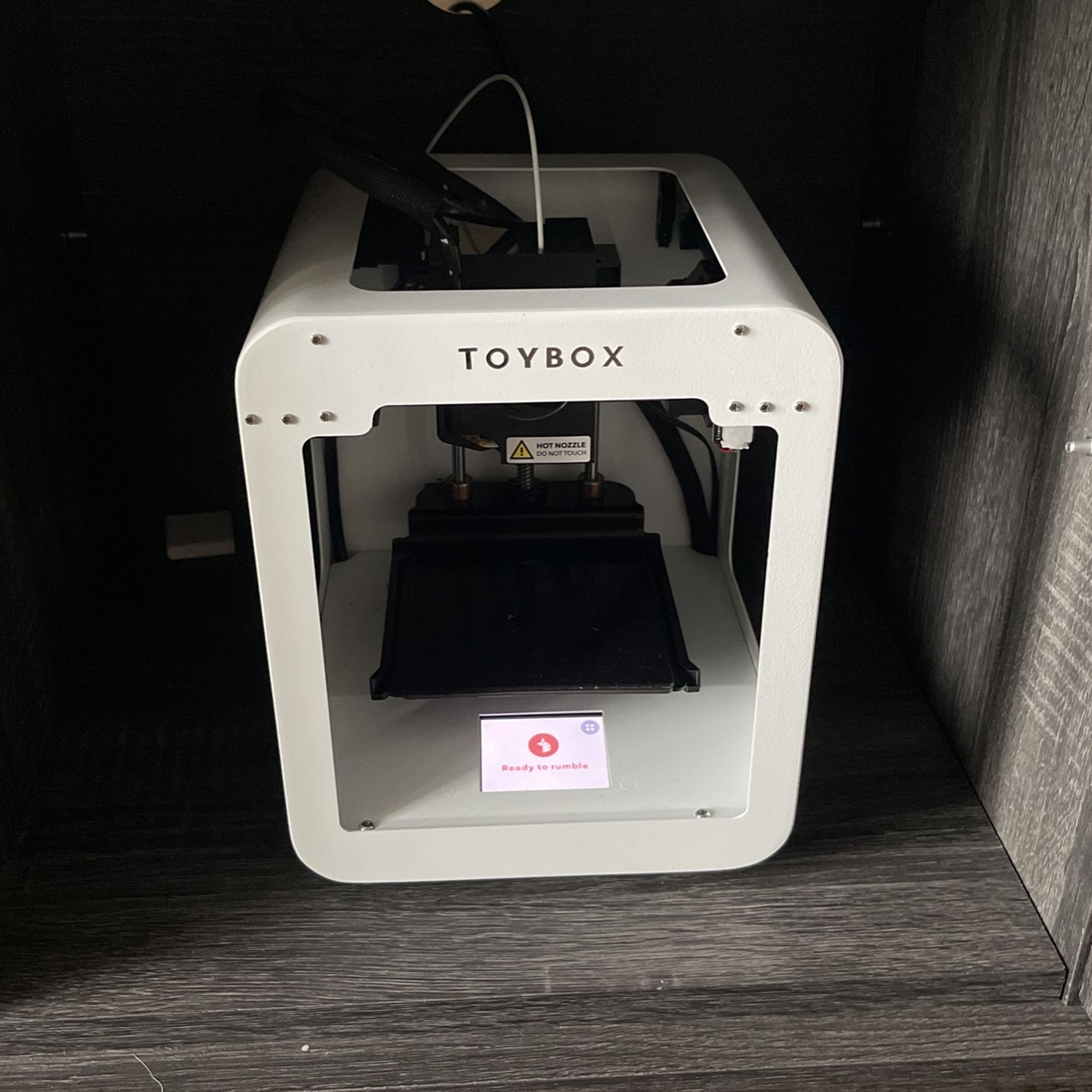 Toybox 3d Printer + Alot Of Filament “food”