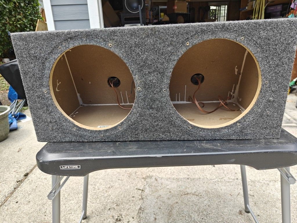 Small Dual 10 Subwoofer Box