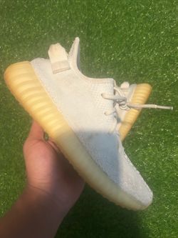 adidas Yeezy Boost 350 V2 Cream White 779001 Size 7.5M Pre-Owned No Box