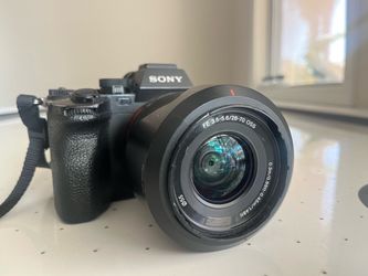 Sony A7 IV
