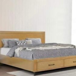 4 PIECE QUEEN BEDROOM SET LIGHT OAK FINISH BED DRESSER NIGHTSTAND MIRROR