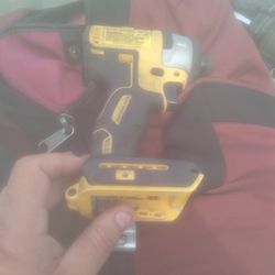 20v Xr Brushless Dewalt Impact Drill ( No Battery )
