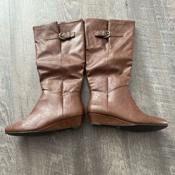 Arizona Brown Boots 71/2