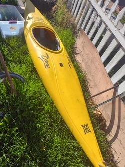8ft White Water Kayak