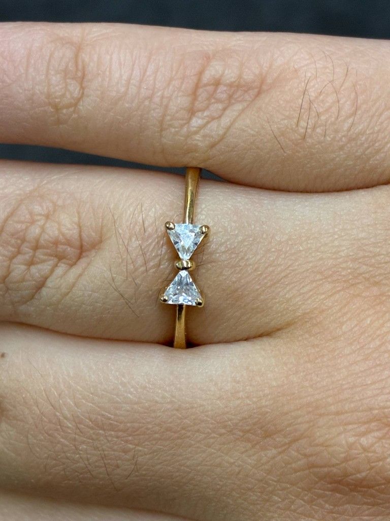 14K Cubic Zirconia Gold Bow Ring