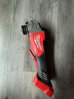 Milwaukee M18 FUEL 18V Brushless Cordless 4-1/2 in./5 in. Braking Grinder NEW